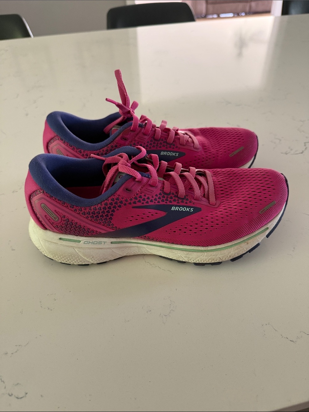 Brooks Ghost 14 Shoes Women's Size 9.5 Pink Running Athletic Sneakers Lace Up